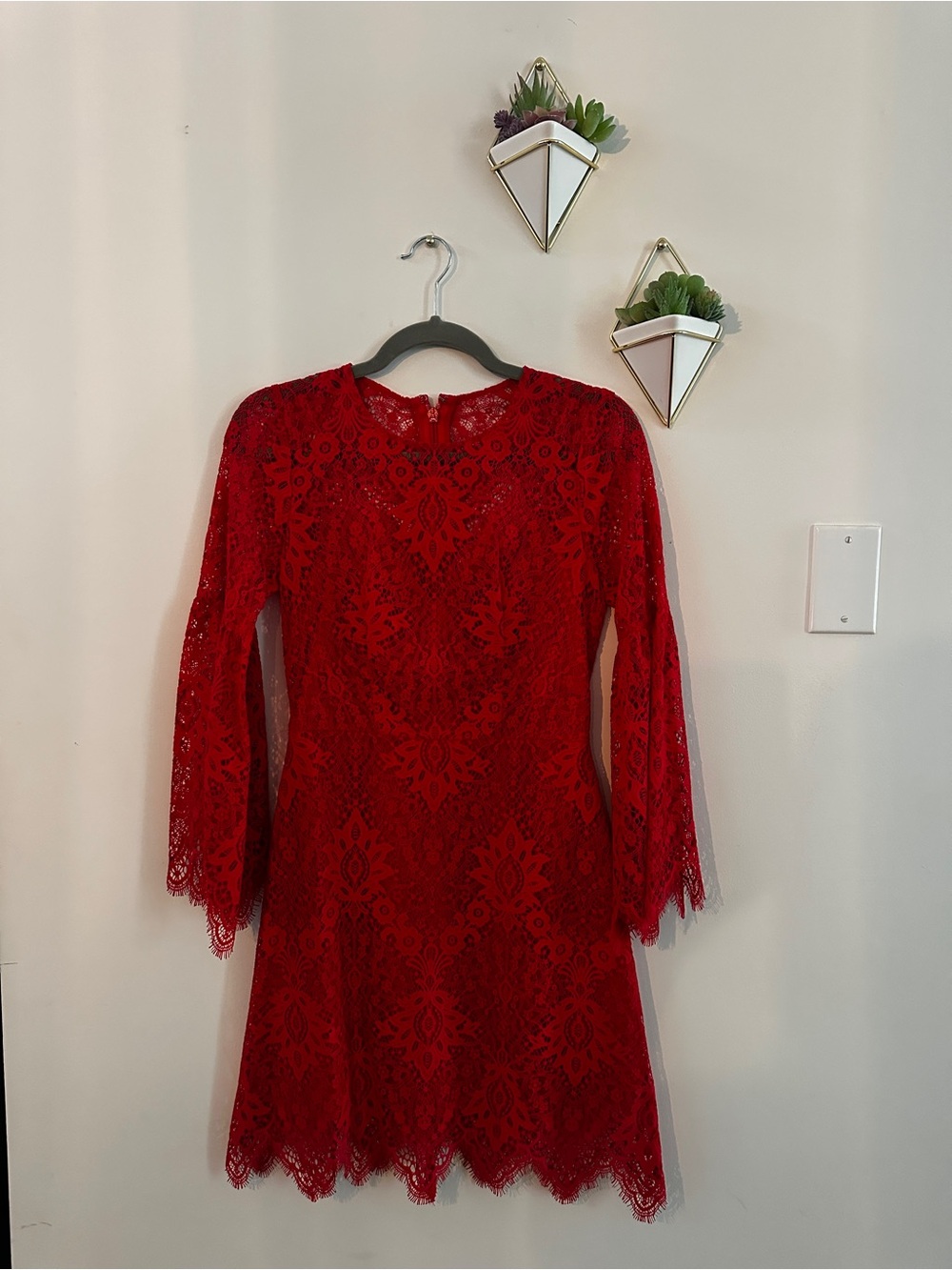BCBGMAXAZRIA Red Lace Long Sleeve Mini Dress ❤️